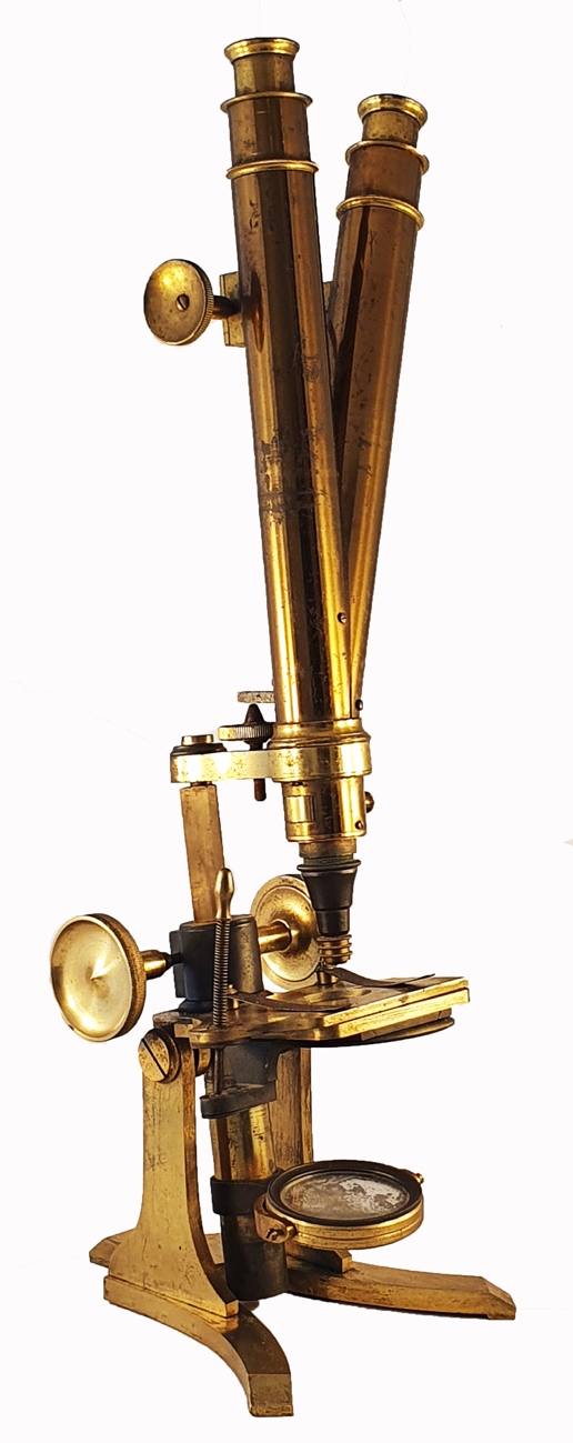 A close-up of a microscopeDescription automatically generated