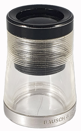 A close-up of a camera lens
Description automatically generated with medium confidence