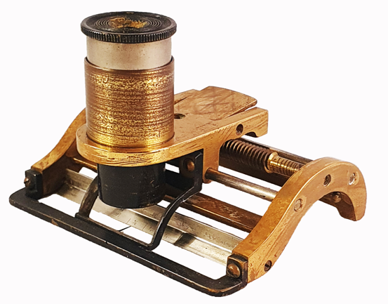 A picture containing wooden
Description automatically generated